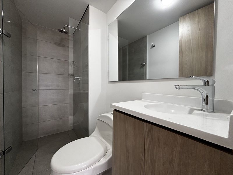Apartamento en arriendo ubicado en Envigado, sector La Cuenca - 9