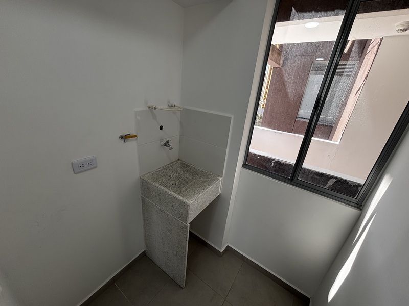 Apartamento en arriendo ubicado en Envigado, sector La Cuenca - 11