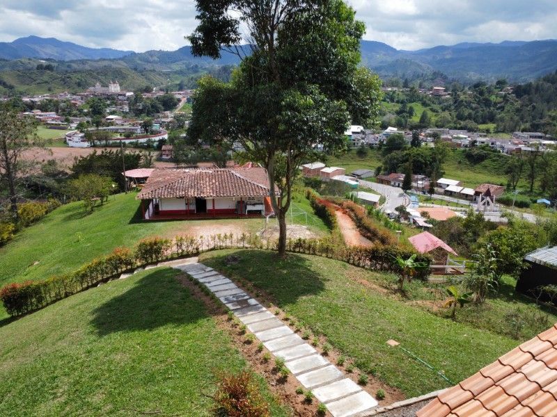 Finca en venta ubicada en Carolina del Príncipe, sector El Carmelo - 6