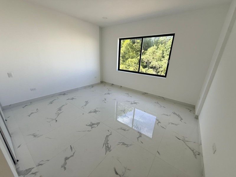 Casa en venta ubicada en Rionegro, sector Llano Grande - 11