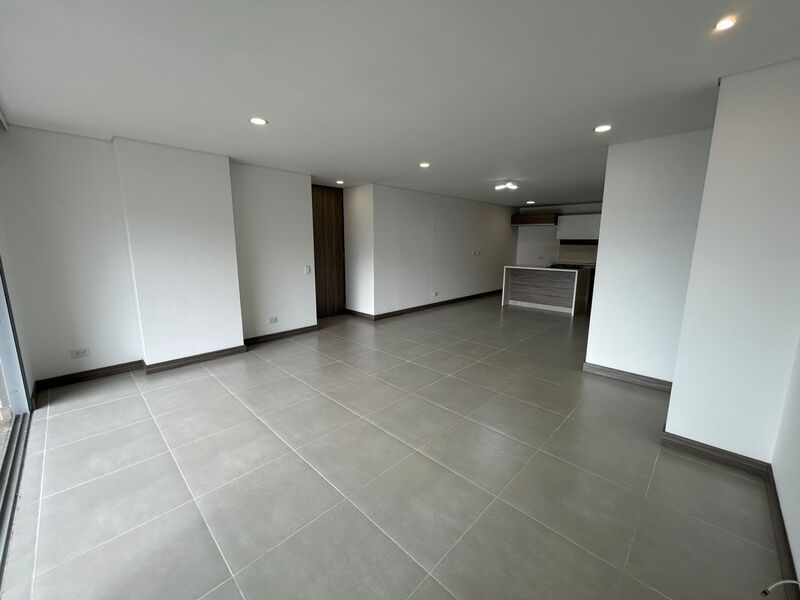 Apartamento en arriendo ubicado en Envigado, sector Loma de las Brujas - 3