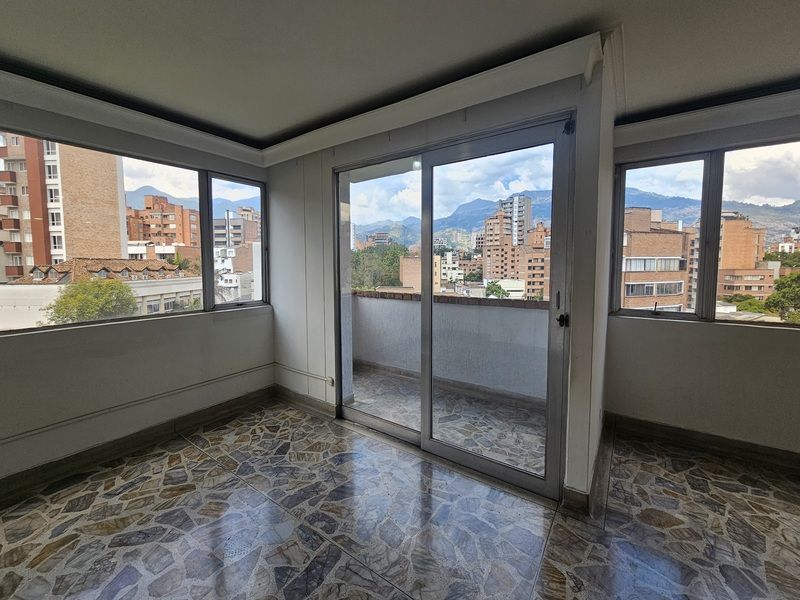 Apartamento en venta ubicado en Medellín, sector Laureles - 6