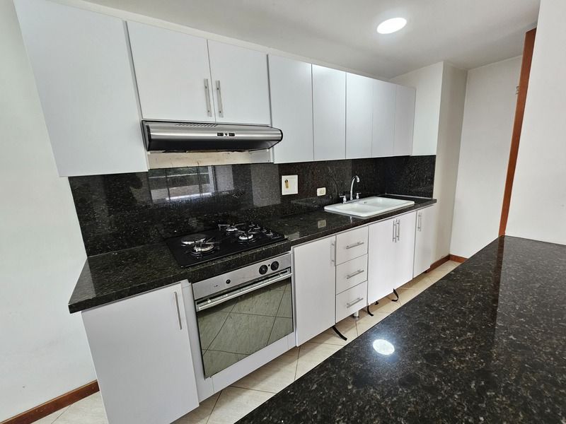 Apartamento en arriendo ubicado en Envigado, sector La Abadía - 5