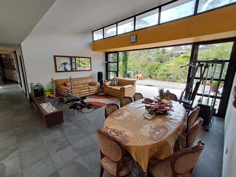 Casa en arriendo ubicada en La Ceja, sector Vía la Ceja - 3