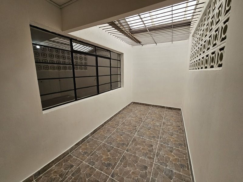 Casa en arriendo ubicada en Medellín, sector Manila - 19
