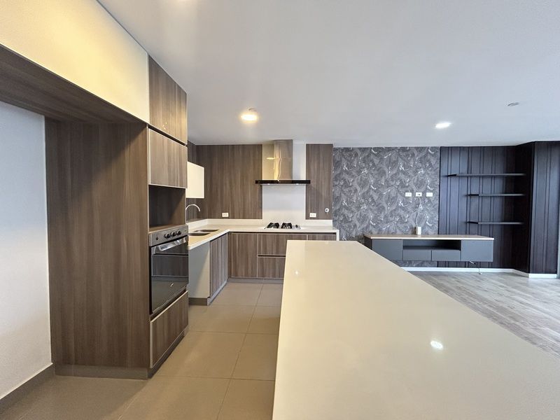 Apartamento en arriendo ubicado en Envigado, sector Loma de las Brujas - 5