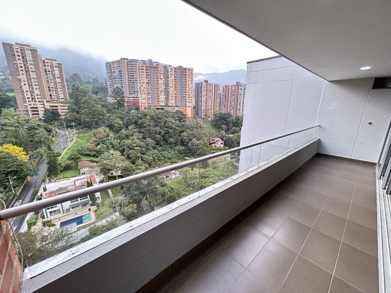 Apartamento en arriendo ubicado en Envigado, sector Loma de las Brujas - 21