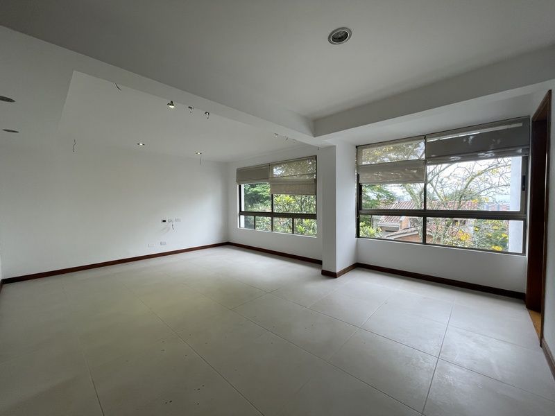 Casa en venta ubicada en Envigado, sector Loma los Benedictinos - 14