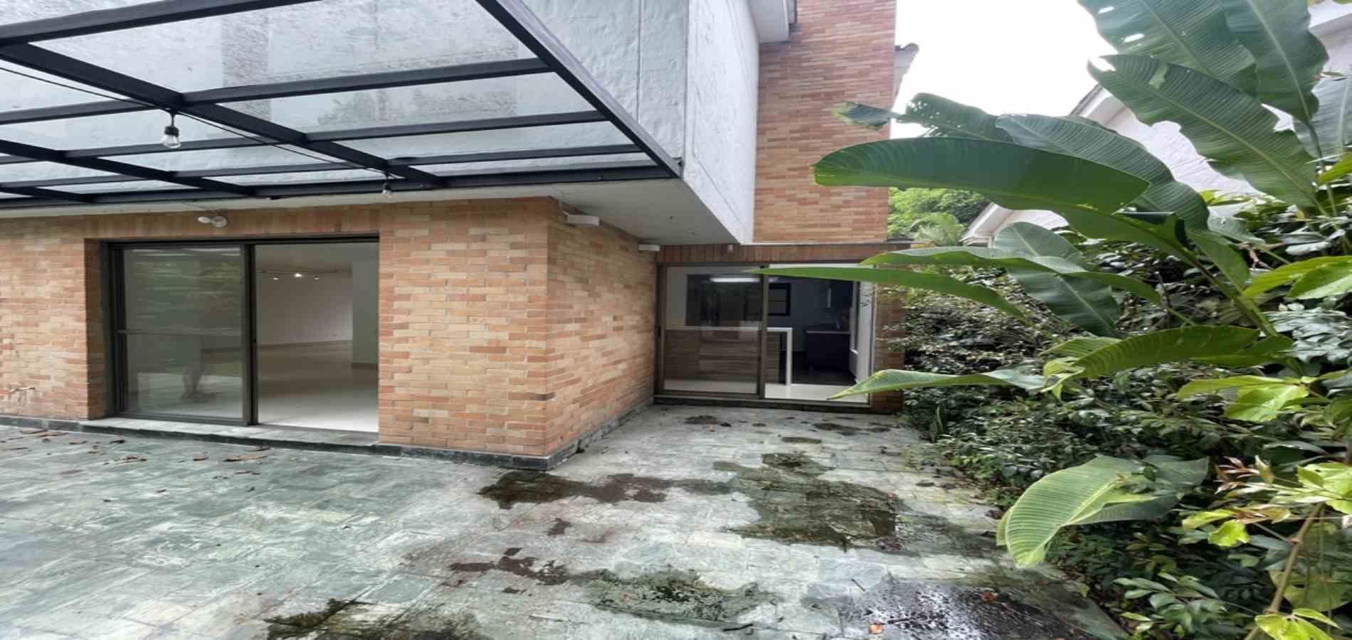 Casa en venta ubicada en Envigado, sector Loma los Benedictinos - 21