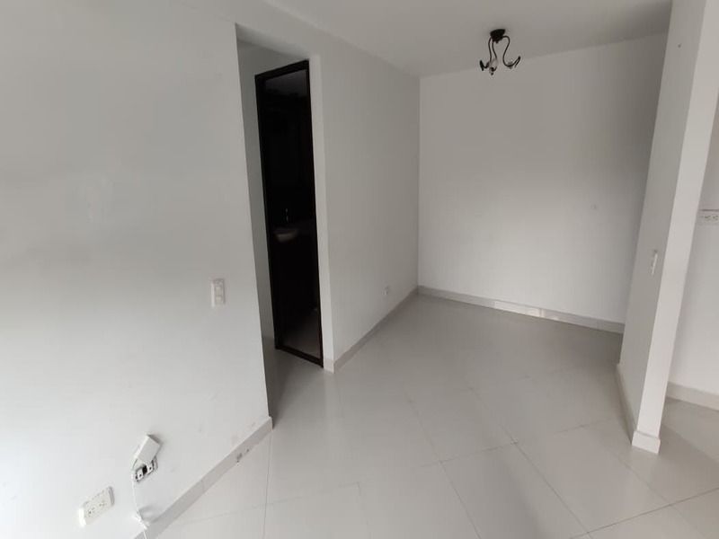 Apartamento en venta ubicado en Medellín, sector Rodeo Alto - 2