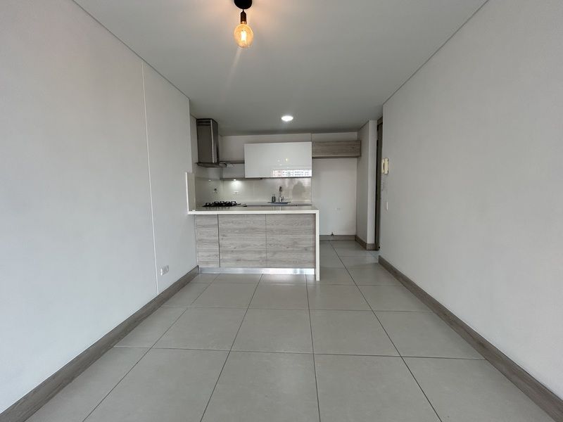 Apartamento en arriendo ubicado en Envigado, sector Loma de los Mesa - 3