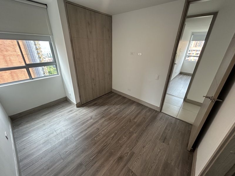 Apartamento en arriendo ubicado en Envigado, sector Loma de los Mesa - 13
