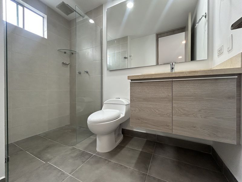 Apartamento en arriendo ubicado en Envigado, sector Loma de los Mesa - 17