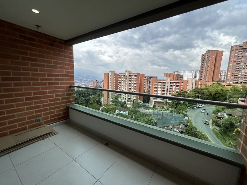 Apartamento en arriendo ubicado en Envigado, sector Loma de los Mesa - 20