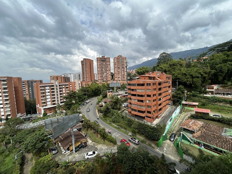 Apartamento en arriendo ubicado en Envigado, sector Loma de los Mesa - 21