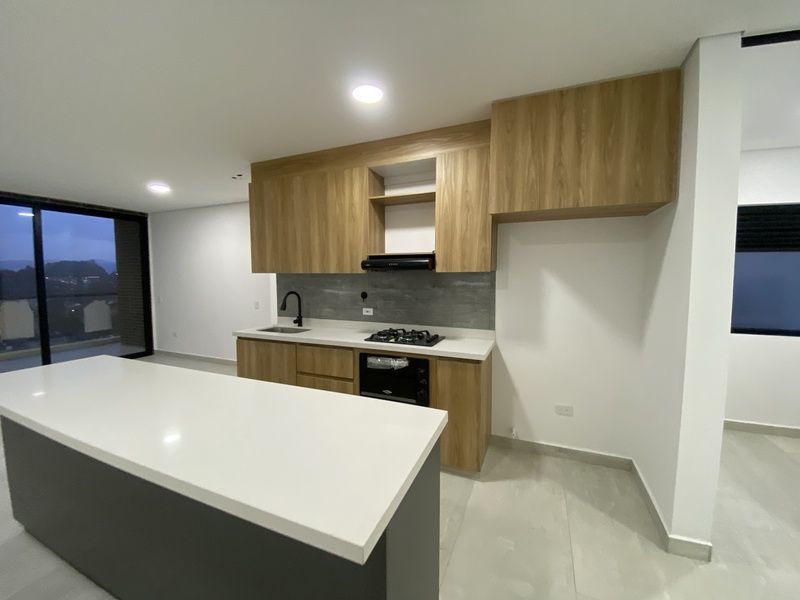Apartamento en arriendo ubicado en Marinilla, sector Bariloche - 3
