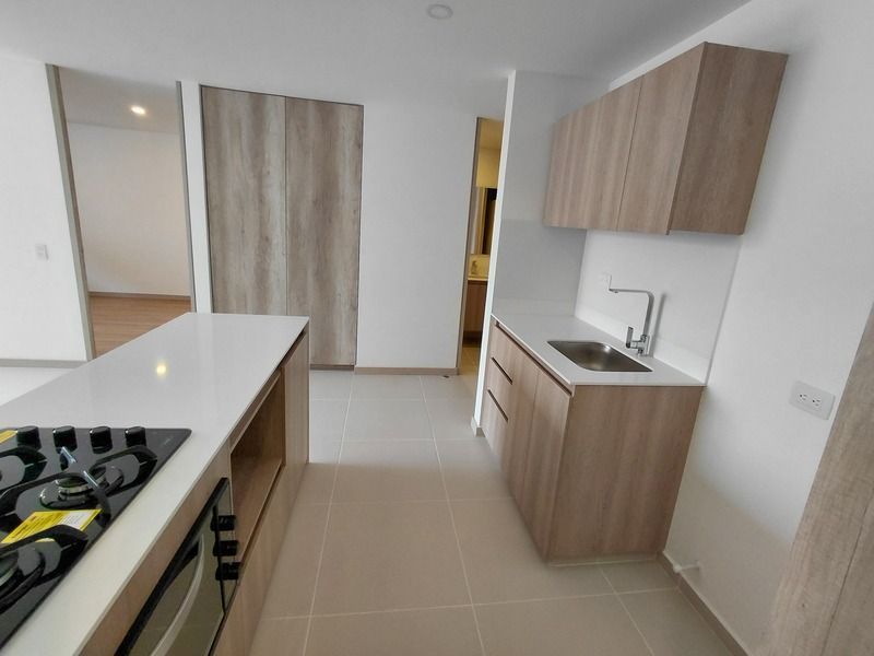Apartaestudio en arriendo ubicado en Medellín, sector Ciudad del Río - 4