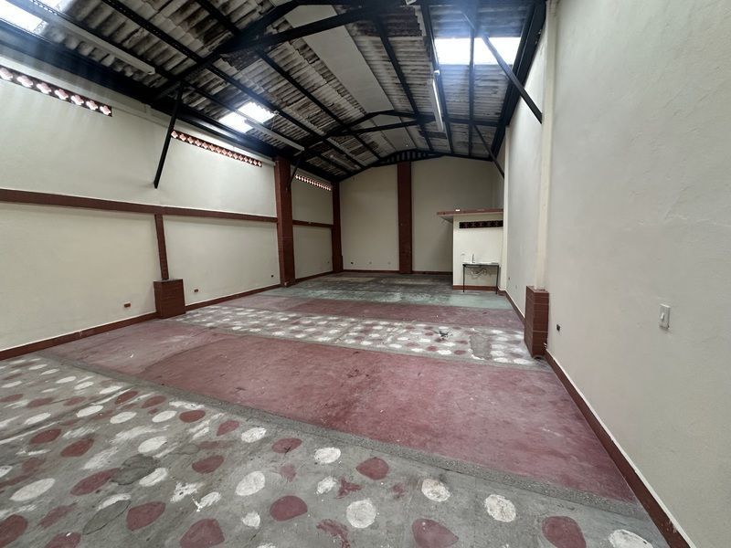 Bodega en arriendo ubicada en Bello, sector Plaza de Bello - 6