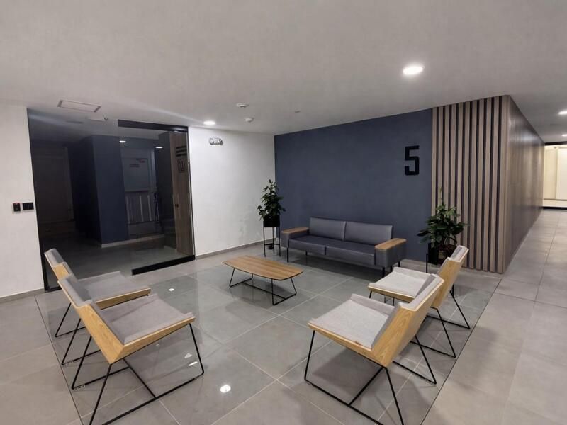 Consultorio en arriendo ubicado en Medellín, sector San Diego - 4