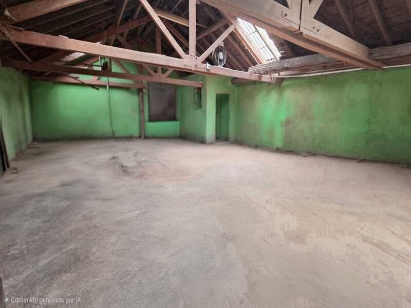 Bodega en arriendo ubicada en Medellín, sector Cisneros - 2