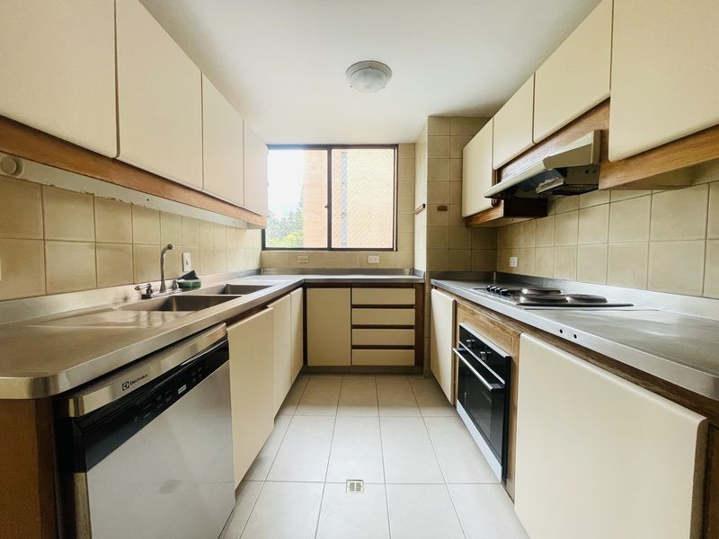 Apartamento en venta ubicado en Medellín, sector La Tomatera - 5