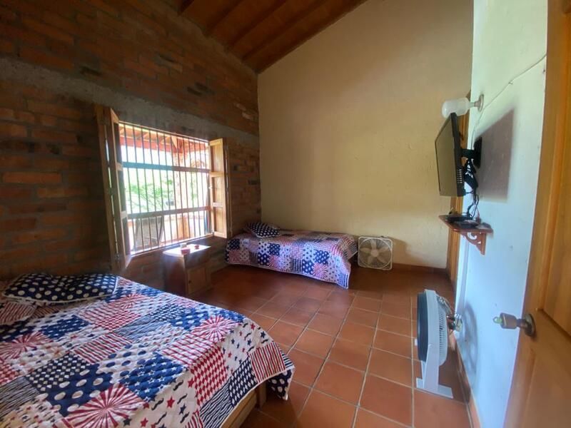 Finca en venta ubicada en Hispania, sector Sevilla - 8
