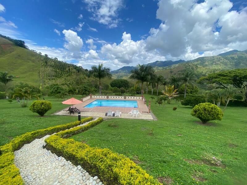 Finca en venta ubicada en Hispania, sector Sevilla - 19