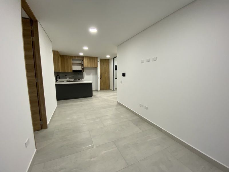 Apartamento en arriendo ubicado en Marinilla, sector Bariloche - 2