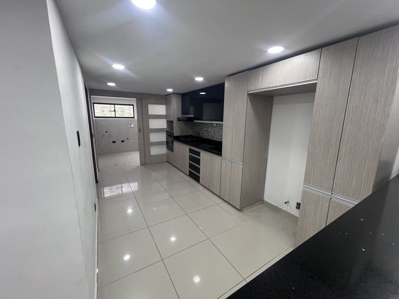 Casa en arriendo ubicada en Medellín, sector La Calera - 5