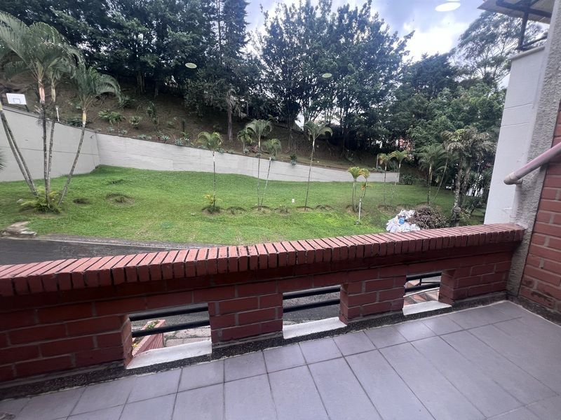 Casa en arriendo ubicada en Medellín, sector La Calera - 23