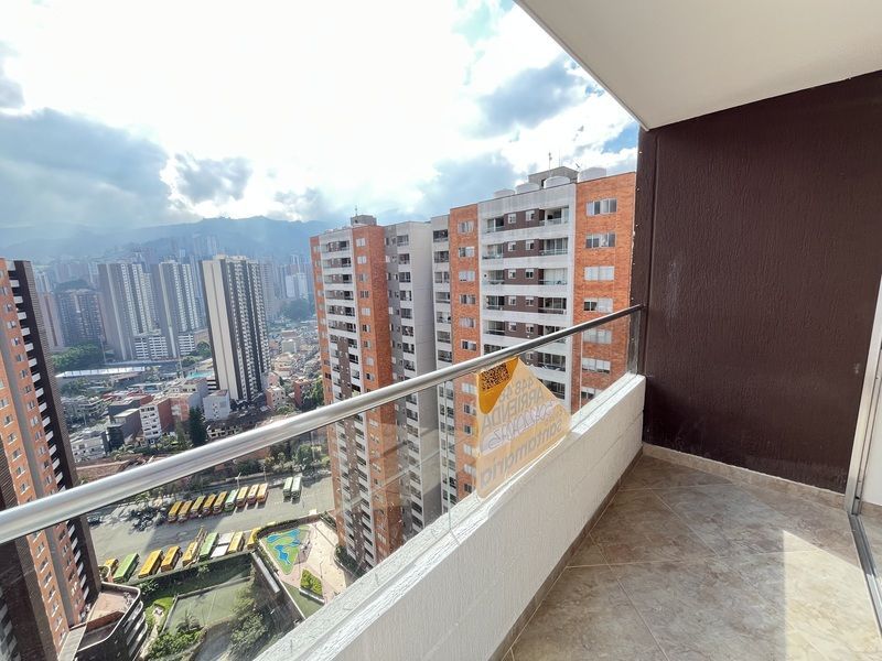 Casa en arriendo ubicada en Sabaneta, sector Las Bodegas - 18