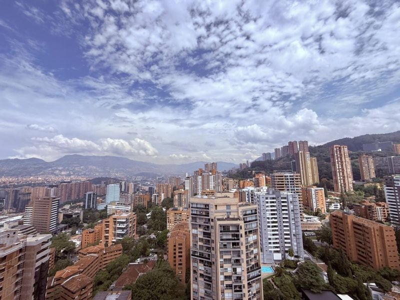 Apartaestudio en venta ubicado en Medellín, sector Lalinde - 26