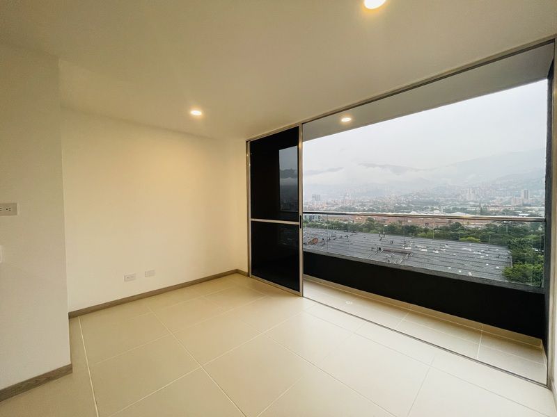 Apartamento en venta ubicado en Itagüí, sector Simón Bolívar - 3