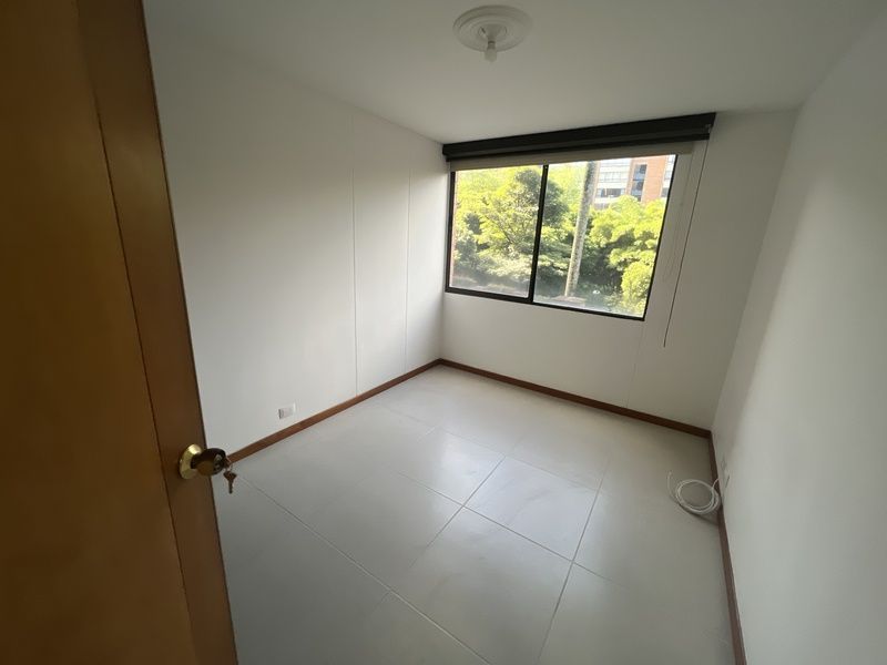 Apartamento en arriendo ubicado en Medellín, sector Aguacatala - 8
