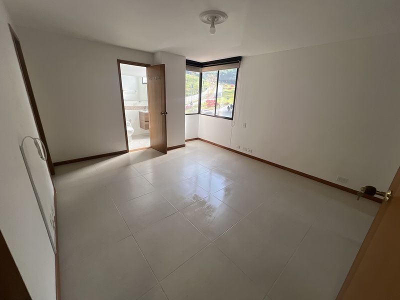 Apartamento en arriendo ubicado en Medellín, sector Aguacatala - 9