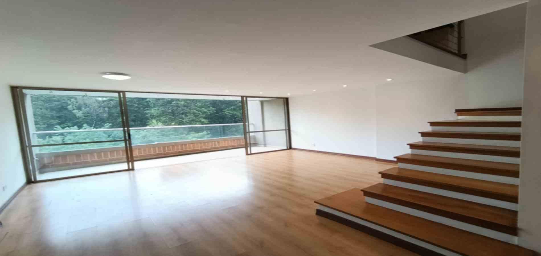 Apartamento en arriendo ubicado en Envigado, sector La Intermedia - 2