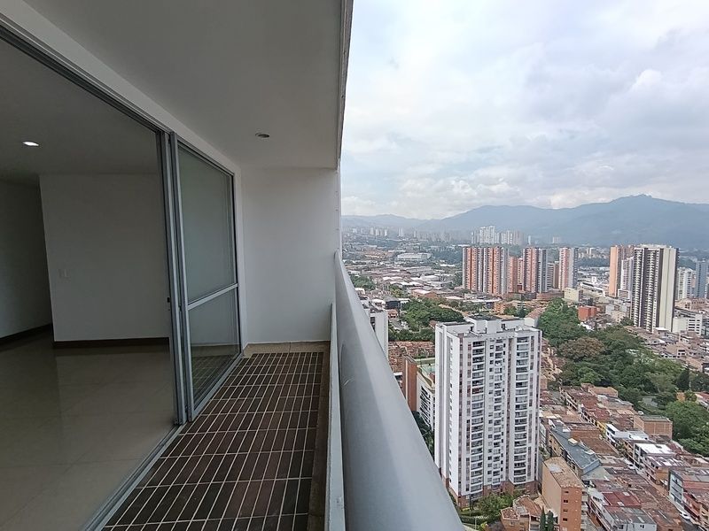 Apartamento en arriendo ubicado en Sabaneta, sector Cañaveralejo - 12