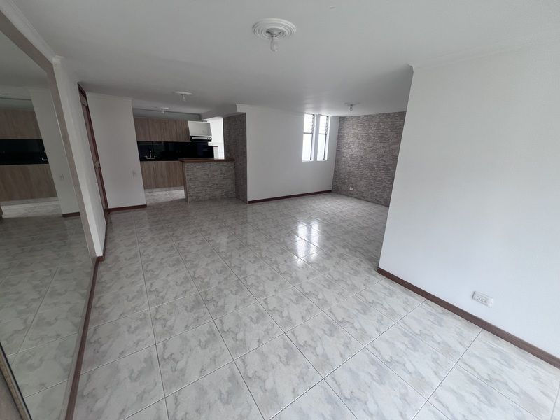 Apartamento en arriendo ubicado en Medellín, sector Altos del Poblado - 3