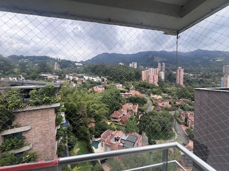 Apartamento en arriendo ubicado en Medellín, sector Altos del Poblado - 20