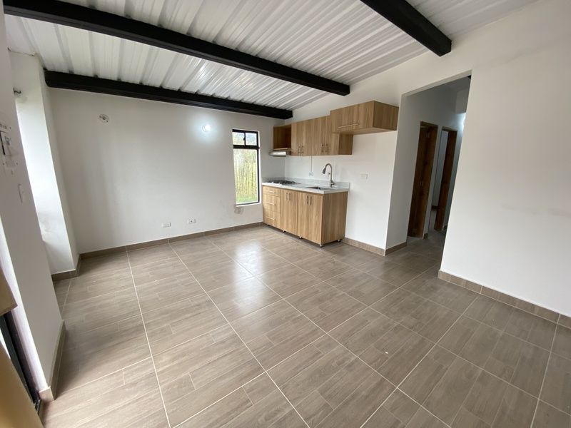 Apartamento en arriendo ubicado en El Carmen de Viboral, sector Carmen Colonial - 2