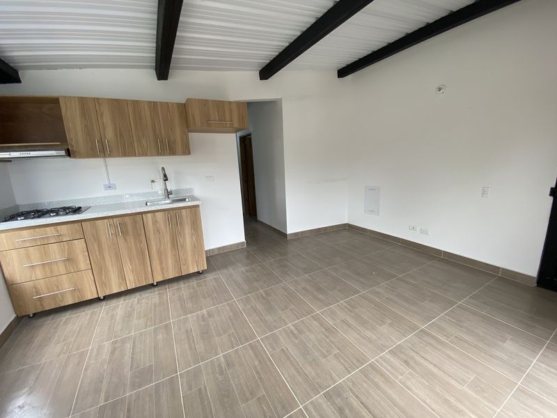 Apartamento en arriendo ubicado en El Carmen de Viboral, sector Carmen Colonial - 4