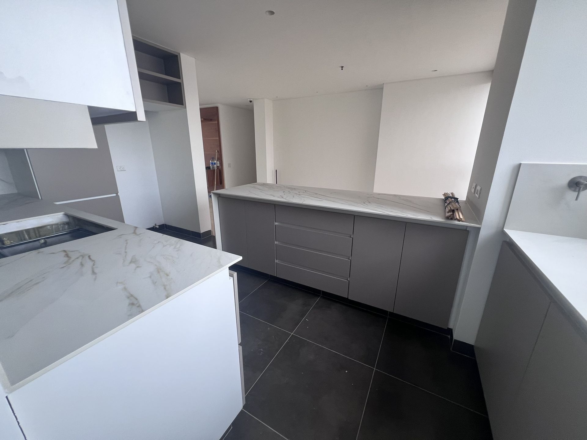 Apartamento en arriendo ubicado en Medellín, sector El Tesoro - 4