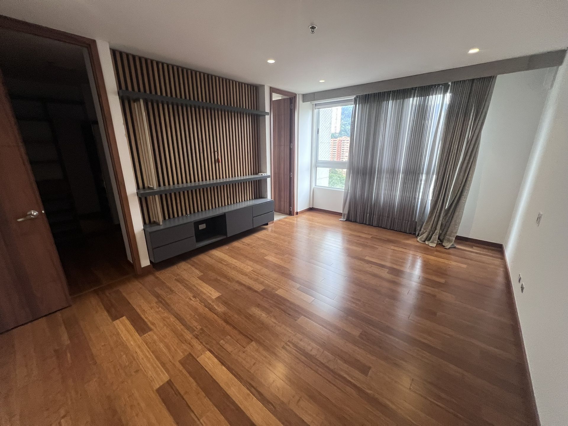 Apartamento en arriendo ubicado en Medellín, sector El Tesoro - 6