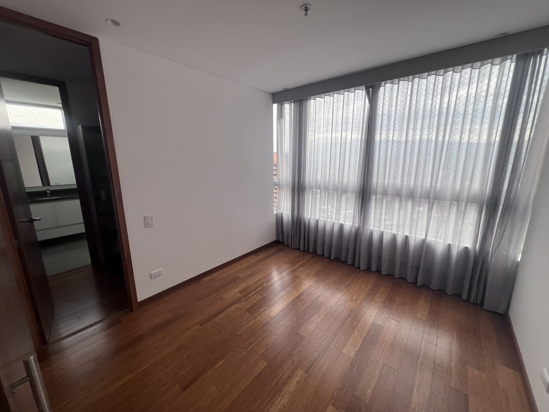 Apartamento en arriendo ubicado en Medellín, sector El Tesoro - 7
