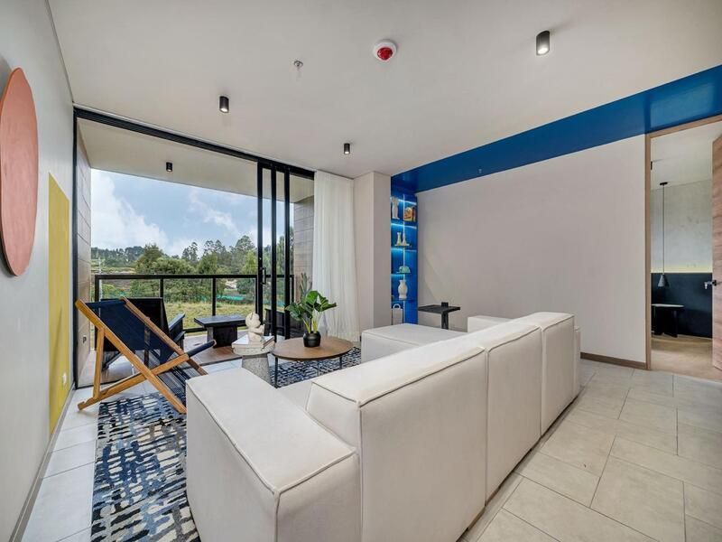 Apartamento en venta ubicado en Envigado, sector Alto de las Palmas - 2