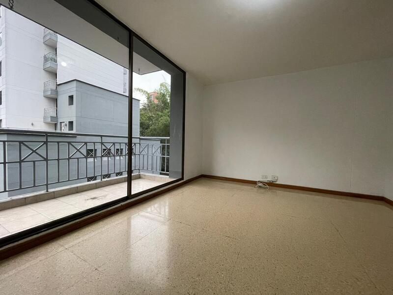 Apartamento en venta ubicado en Medellín, sector La Visitacion - 2