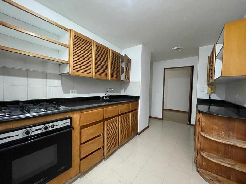 Apartamento en venta ubicado en Medellín, sector La Visitacion - 3
