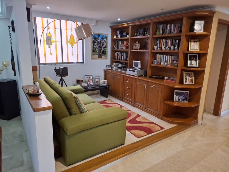 Apartamento en venta ubicado en Medellín, sector Laureles - 6