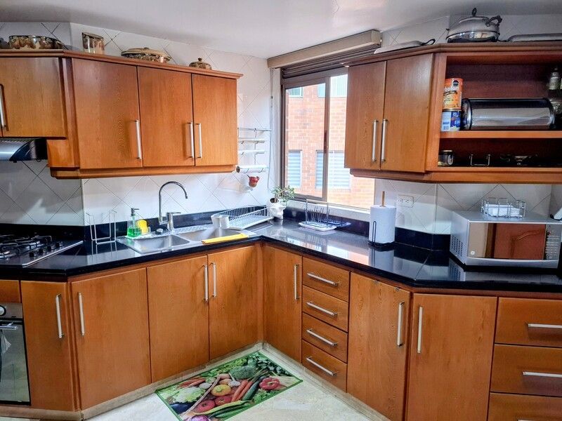 Apartamento en venta ubicado en Medellín, sector Laureles - 10