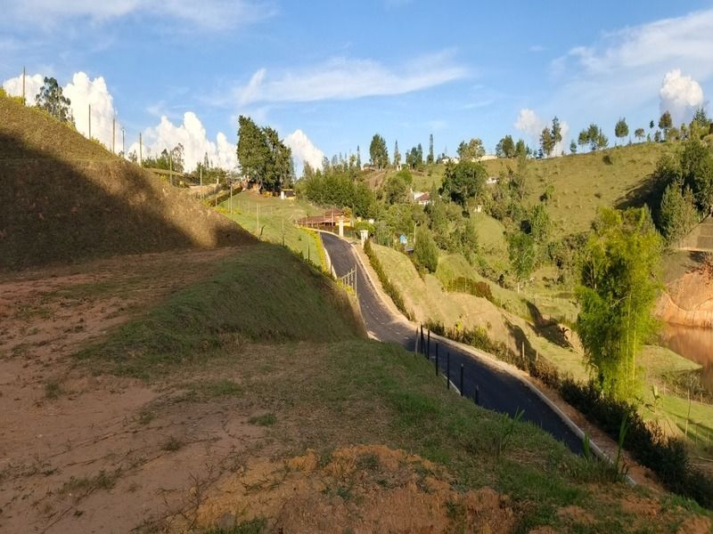 Lote en venta ubicado en El Retiro, sector Vereda la Porquera - 3